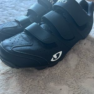Giro Riela R Women’s Cycling Shoes * Size 9 *